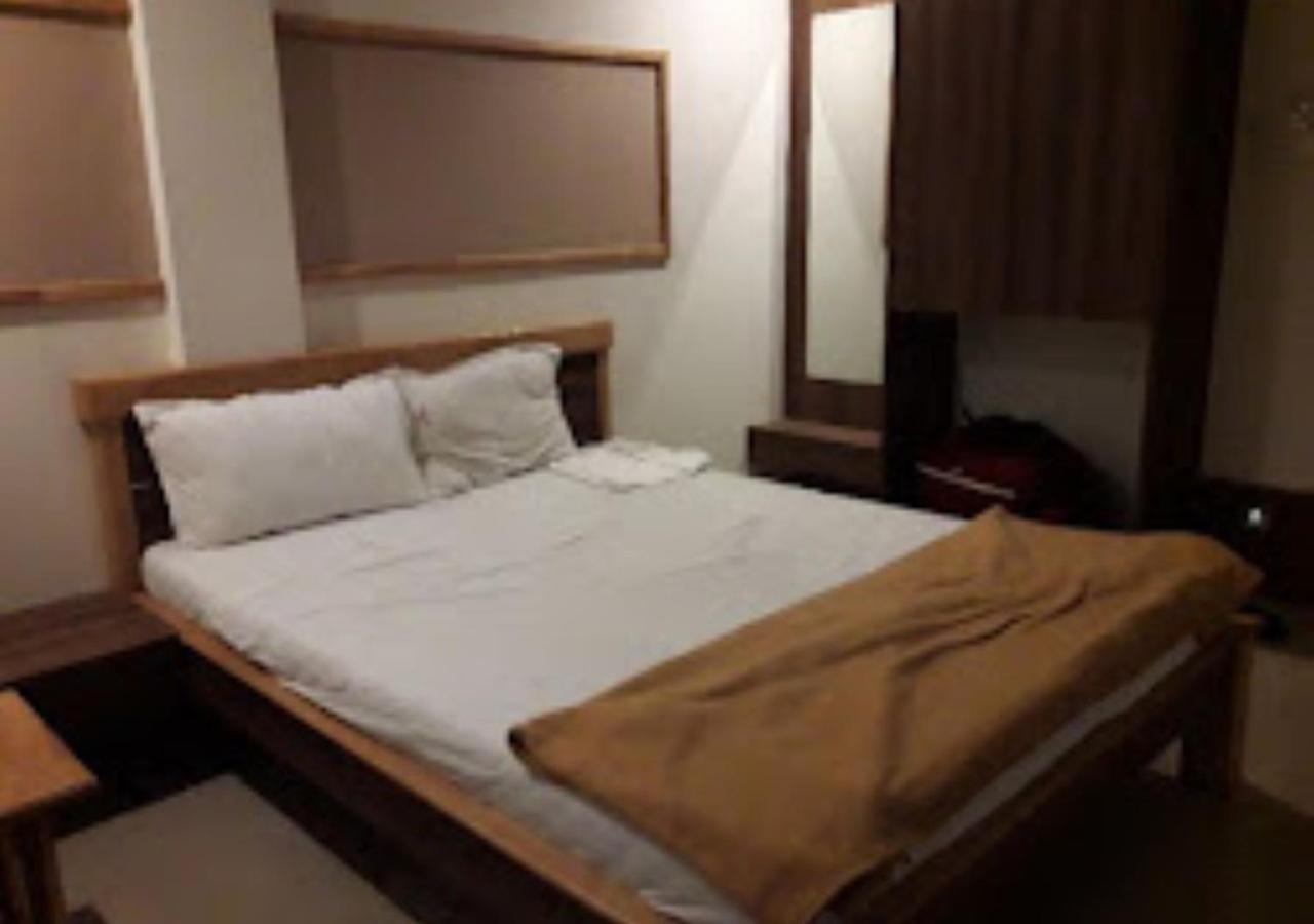 Hotel Jaltarang Kalmath Kankavali Екстериор снимка